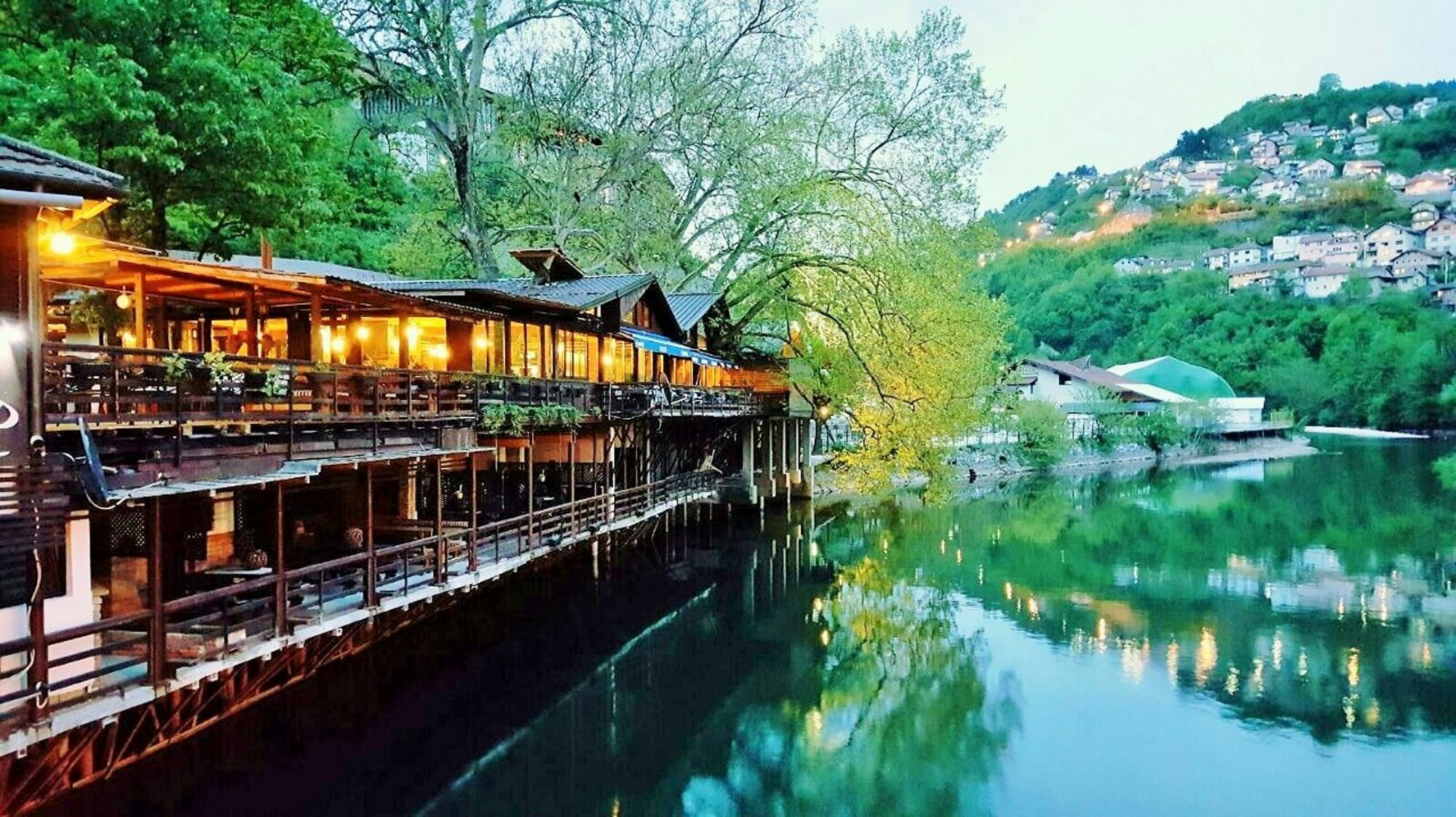 Pansion River Сараево Экстерьер фото